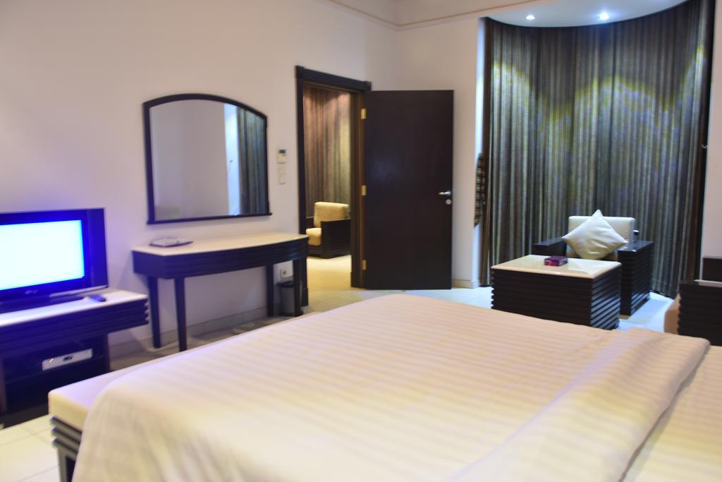 Al Tayyar Suites & Hotel Apartments - Riadh Exterior foto