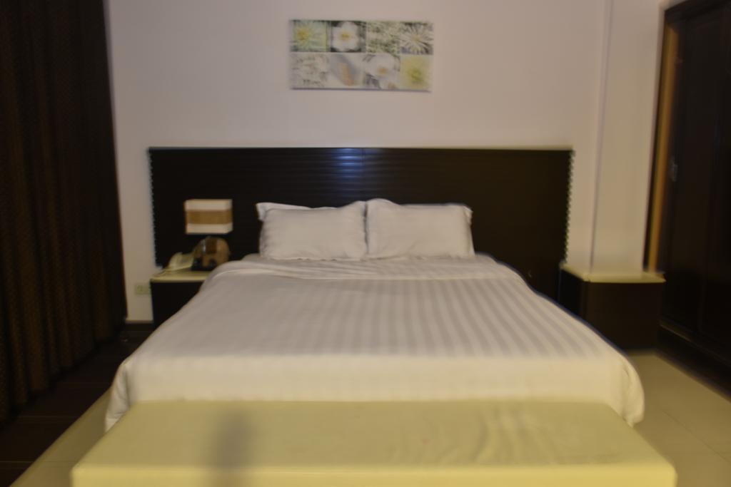 Al Tayyar Suites & Hotel Apartments - Riadh Exterior foto