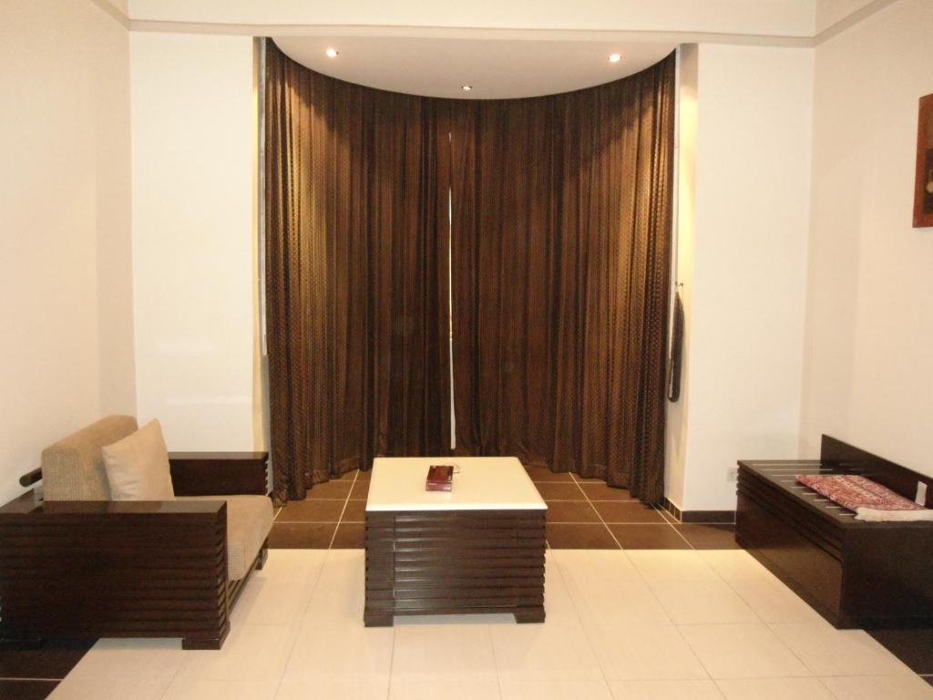 Al Tayyar Suites & Hotel Apartments - Riadh Zimmer foto