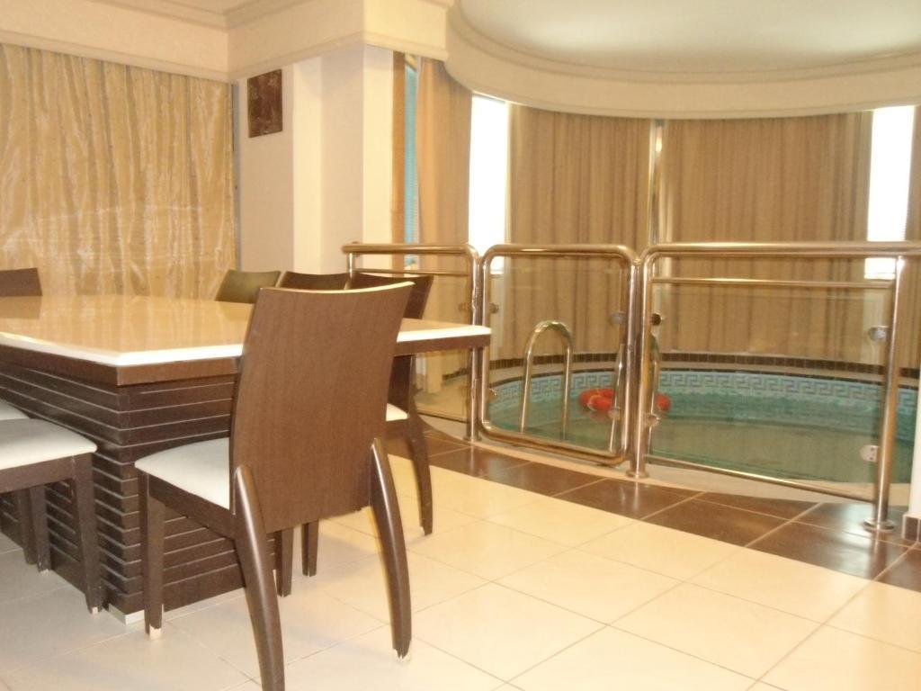 Al Tayyar Suites & Hotel Apartments - Riadh Zimmer foto